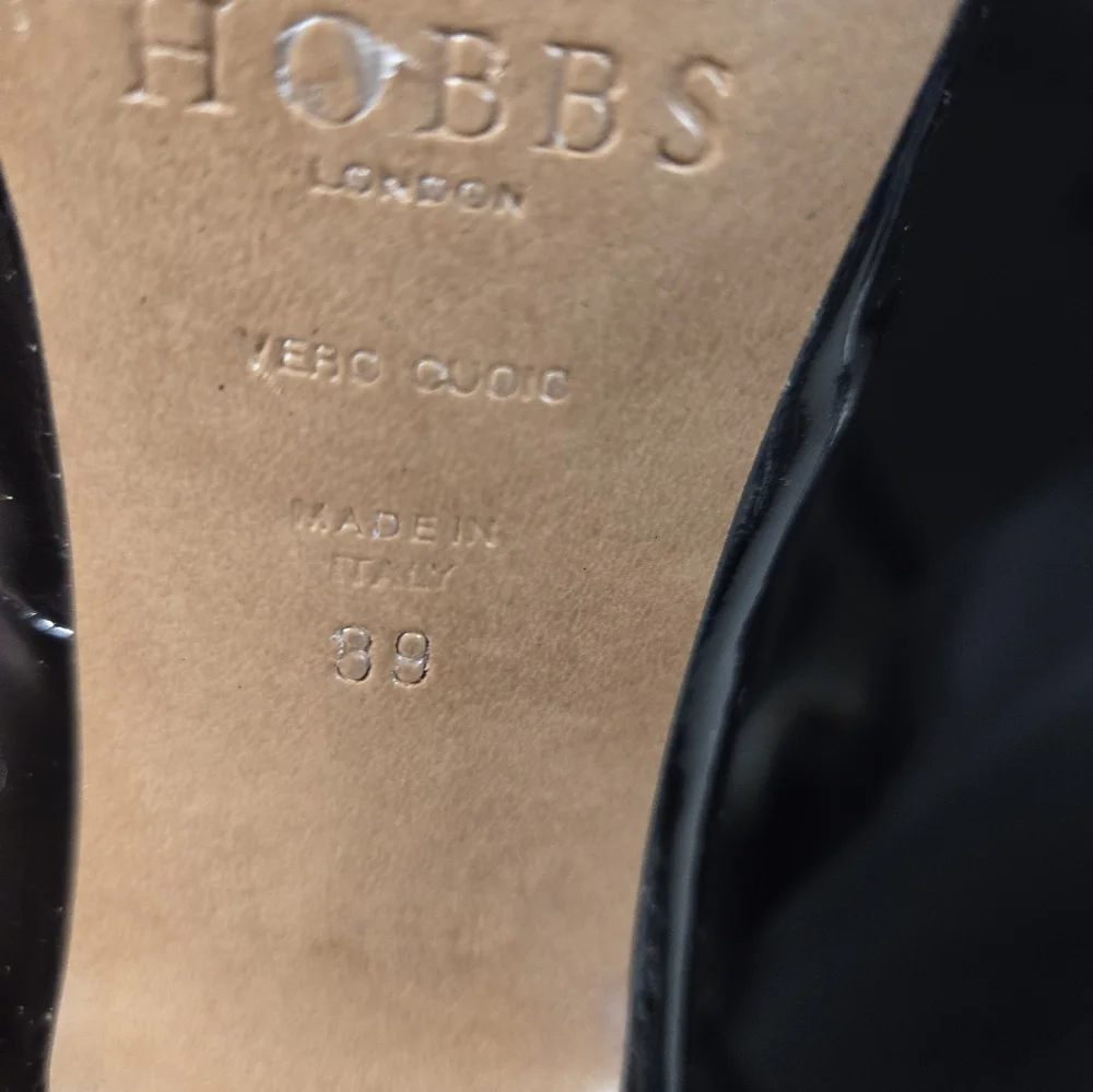 Hobbs Black Patent Leather Women's Stiletto Heels Size 8/39 - Picture 7 of 7